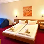 Bernsteinsee Hotel Bitterfeld-Wolfen